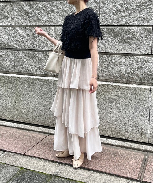 Ambre Ciel(アンブルシエル)の「フリンジパフスリーブニット/WEB/EC限定商品(ニット/セーター・レディース・ブラック/アイボリー・FREE)」の9枚目の写真