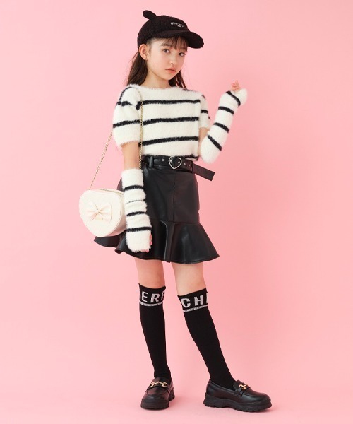 by LOVEiT(バイラビット)の「アームカバー付きシャギーボーダーニット(ニット/セーター・キッズ・オフホワイト/ピンク・150cm/140cm/120cm/160cm/130cm)」の20枚目の写真