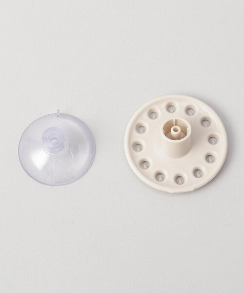 212 KITCHEN STORE（トゥワントゥキッチンストア）の「浮かせるスポンジホルダー UKIUKI GY（掃除グッズ・レディース・その他・00）」の5枚目の写真