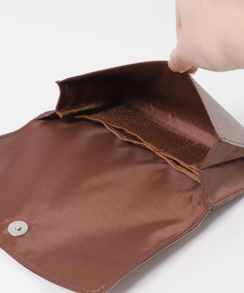 URBAN RESEARCH DOORS（アーバンリサーチドアーズ）の「KOKUYO ME×commpost　マルチポーチ（その他雑貨・レディース・ホワイト系その他/ブラウン・ONE）」の4枚目の写真