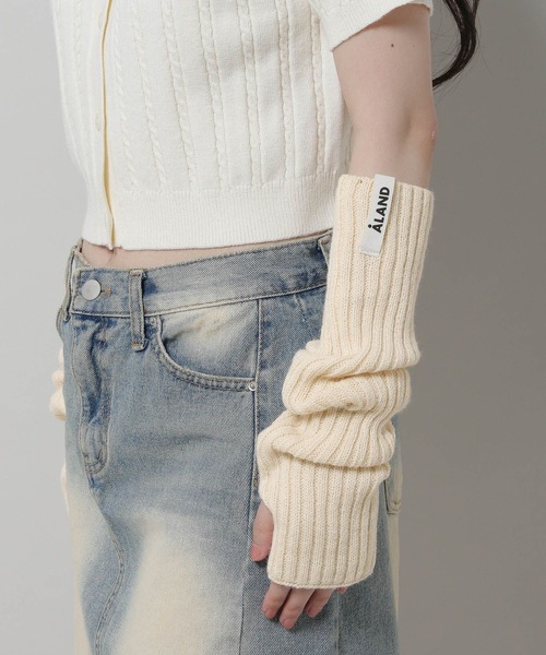 ALAND（エーランド）の「【UNISEX】ALAND／アームウォーマー 2974233（アームカバー・レディース・ブラック/ホワイト・FREE）」の10枚目の写真