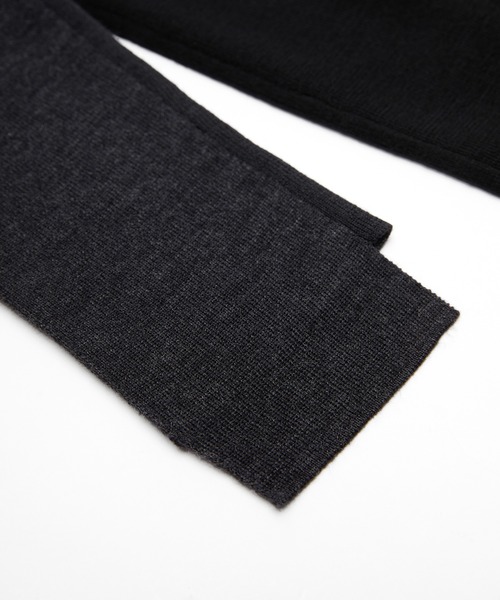 JNBY（ジェーエヌビーワイ）の「Spliced Ribbed High-neck Sweater（ニット/セーター・レディース・レッド/グレー/ブラック・38/36/40）」の10枚目の写真