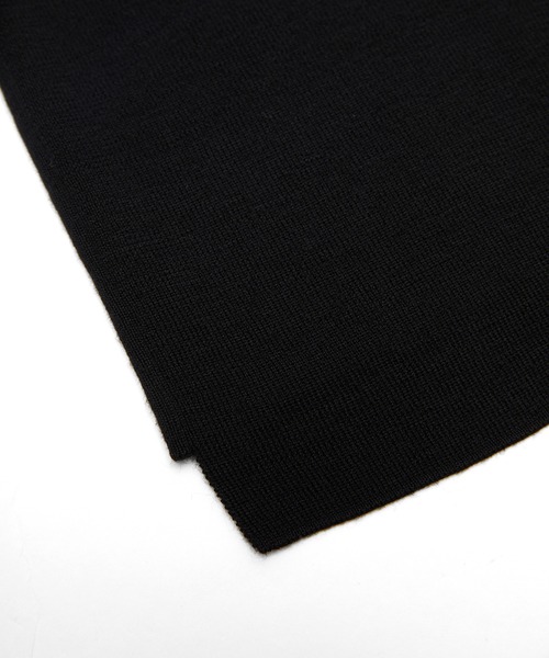 JNBY（ジェーエヌビーワイ）の「Spliced Ribbed High-neck Sweater（ニット/セーター・レディース・レッド/グレー/ブラック・38/36/40）」の11枚目の写真