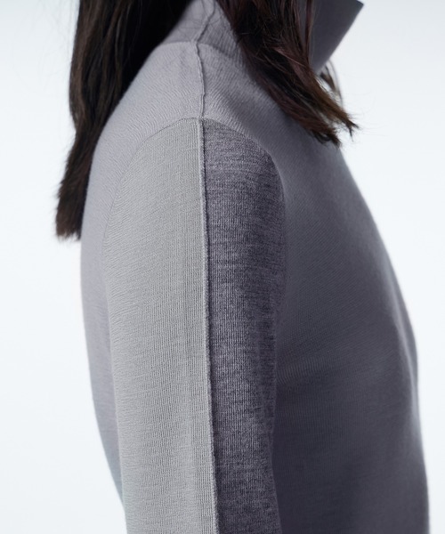 JNBY（ジェーエヌビーワイ）の「Spliced Ribbed High-neck Sweater（ニット/セーター・レディース・レッド/グレー/ブラック・38/36/40）」の19枚目の写真