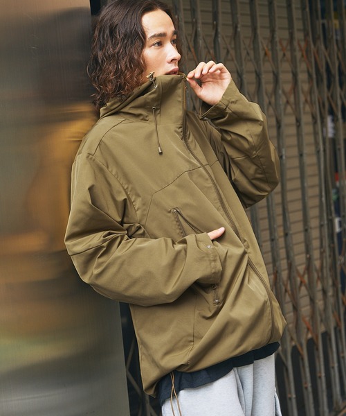 MSG（エムエスジー）の「テックギアフードショートジャケット