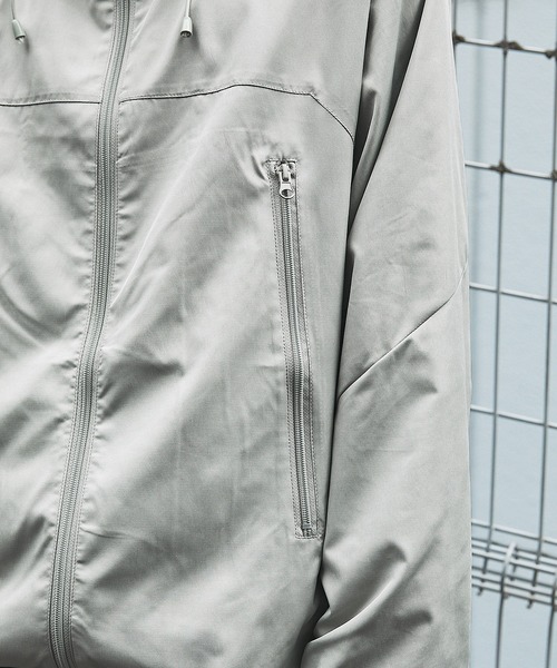 MSG（エムエスジー）の「テックギアフードショートジャケット（マウンテンパーカー・メンズ・チャコール/ライトグレー/ライトブルー/ライトベージュ/ブラック/ブラウン・M/XL/L/S）」の21枚目の写真