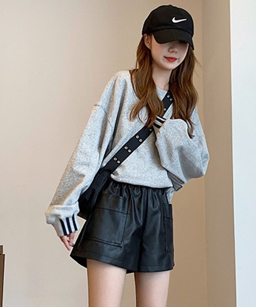 GLAMOROUS JANE（グラマラスジェーン）の「合成皮革ポケ付ショートパンツ（その他パンツ・レディース・ブラック・S/M/L）」の6枚目の写真