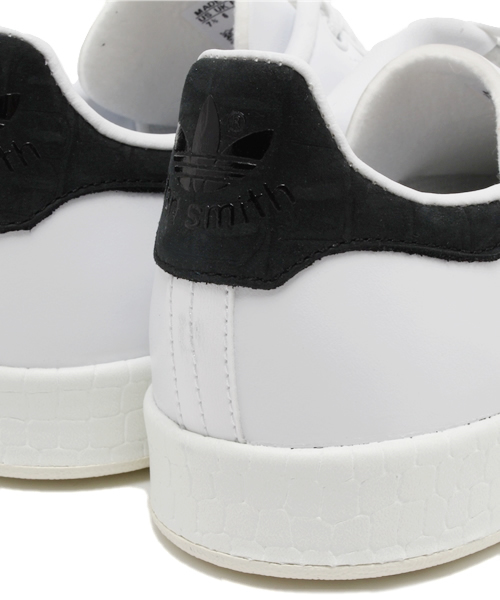 adidas Originals（アディダスオリジナルス）の「2015 秋冬新作 ウィメンズ アディダス スタンスミス ラグジュアリー adidas STAN SMITH LUXE W（スニーカー・レディース・ホワイト/ブラック/レッド・22cm/23cm/22.5cm/23.5cm/24cm/24.5cm/25cm）」の10枚目の写真