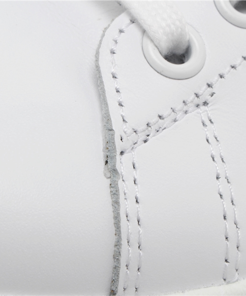 adidas Originals（アディダスオリジナルス）の「2015 秋冬新作 ウィメンズ アディダス スタンスミス ラグジュアリー adidas STAN SMITH LUXE W（スニーカー・レディース・ホワイト/ブラック/レッド・22cm/23cm/22.5cm/23.5cm/24cm/24.5cm/25cm）」の12枚目の写真