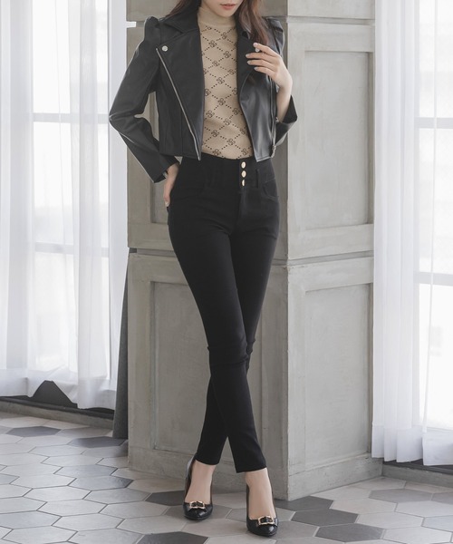 Julia Boutique(ジュリアブティック)の「3連ボタンハイウエストスキニーパンツ/23531(その他パンツ・レディース・ブラック・L/M/S)」の5枚目の写真