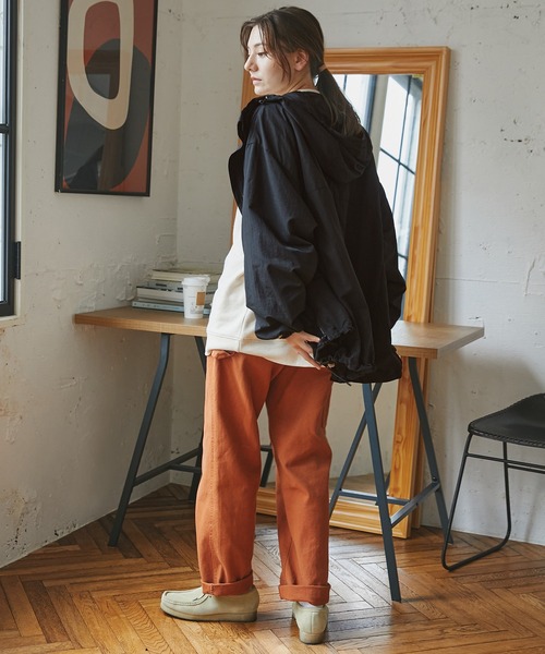 CAPTAIN STAG(キャプテンスタッグ)の「【THE CRAFT CREW PRODUCTS×CAPTAIN STAG】別注 ビッグシルエット 撥水ナイロンマウンテンジャケット(マウンテンパーカー・メンズ・チャコール/ブルー/モカ/ブラック・M/L/S)」の17枚目の写真