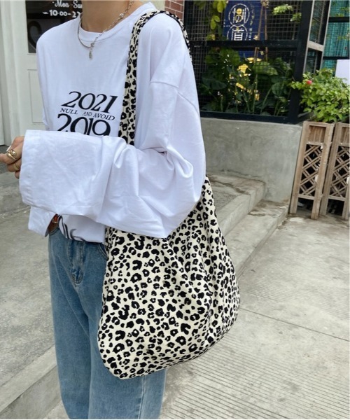 Burner（バーナー）の「【OKUOKU　0909】デザイントートバッグ oku-bag-642432415900-14 U（トートバッグ・レディース・その他/その他8/その他17/その他15/その他2/その他4/その他13/その他9/その他5/その他6/その他7/その他3/その他14/その他12/その他11/その他18/その他10/その他16・FREE）」の2枚目の写真