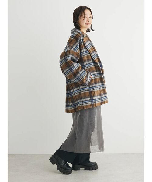 ELENCARE DUE(エレンカーレデュエ)の「・ELENCARE DUE シャギーチェックミドルコート(その他アウター・レディース・ブラウン/イエロー/ベージュ・FREE)」の10枚目の写真