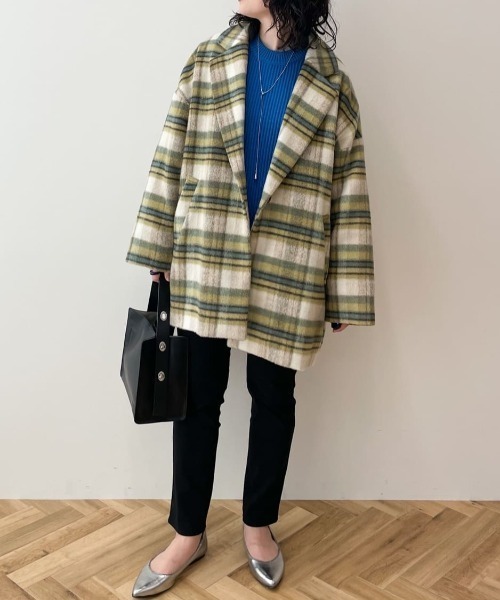 ELENCARE DUE(エレンカーレデュエ)の「・ELENCARE DUE シャギーチェックミドルコート(その他アウター・レディース・ブラウン/イエロー/ベージュ・FREE)」の4枚目の写真
