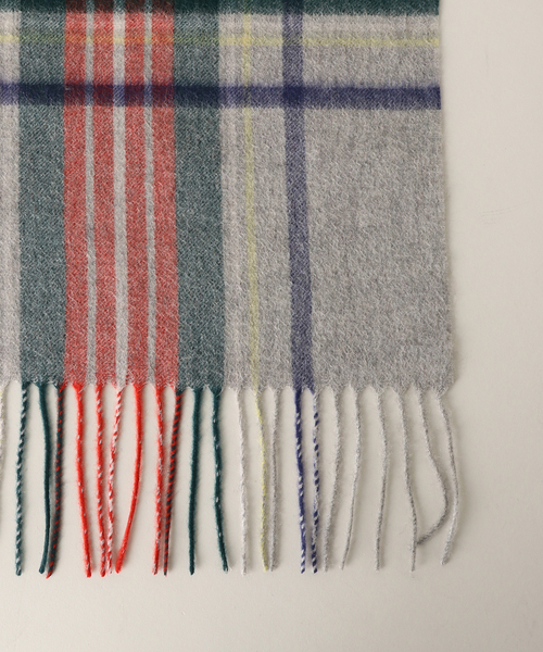 Noble（ノーブル）の「カシミヤ紡毛タータンチェックストール（ストール/ショール・レディース・ライトグレー・FREE）」の3枚目の写真