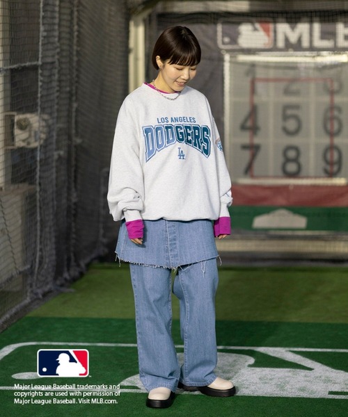 LEPSIM(レプシィム)の「MLB クルーネックスウェット 100687(スウェット・レディース・ネイビー/グレー/グリーン・FREE)」の5枚目の写真