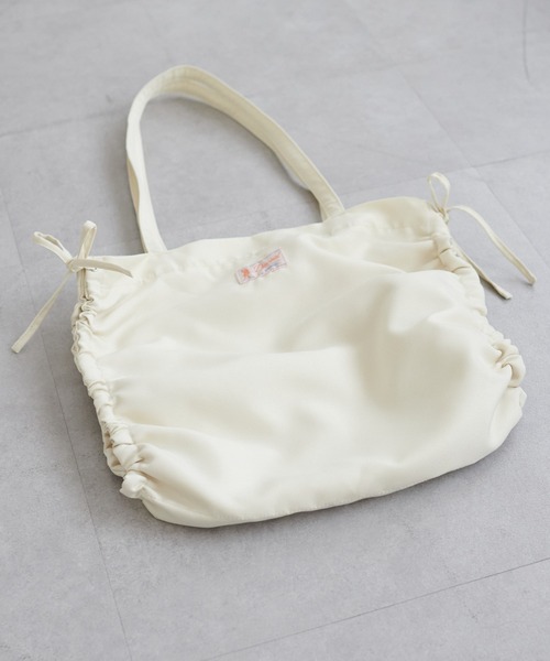 DISCOAT（ディスコート）の「ロゴ刺繍サイドギャザートートバッグ（トートバッグ・レディース・アイボリー/グリーン/ブラック・FREE）」の14枚目の写真