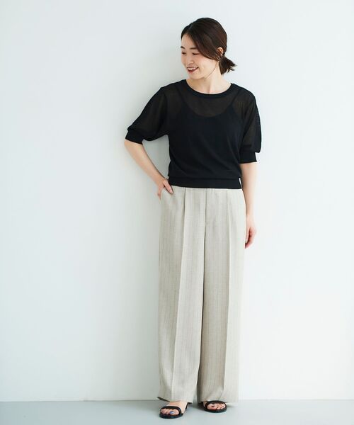 le.coeur blanc（ルクールブラン）の「ウォッシャブルクルーネックシアーニット（ニット/セーター・レディース・ブルー/イエロー/ブラック/オフホワイト・38）」の19枚目の写真