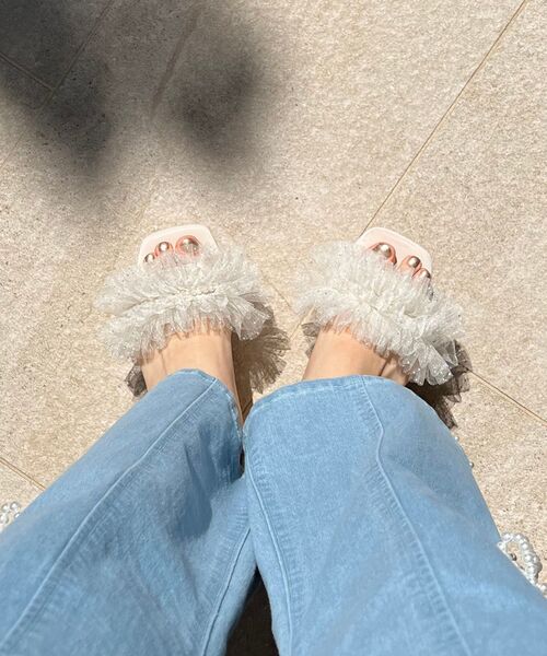 MAJESTIC LEGON（マジェスティックレゴン）の「【WEB限定S/XLサイズあり】チュール×パール厚底サンダル（サンダル・レディース・ブラック/オフホワイト・SMALL/MEDIUM/LARGE/X-LARGE）」の20枚目の写真