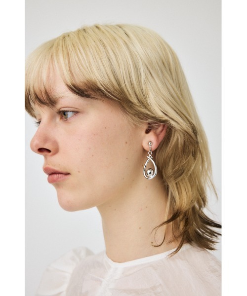 MOUSSY(マウジー)の「TEARDROP CLIP イヤリング(イヤリング・レディース・ゴールド/シルバー・FREE)」の1枚目の写真