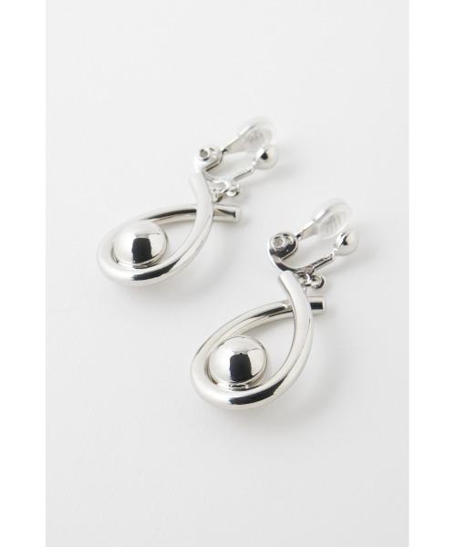 MOUSSY(マウジー)の「TEARDROP CLIP イヤリング(イヤリング・レディース・ゴールド/シルバー・FREE)」の7枚目の写真