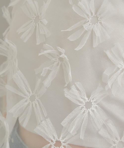 Chico（チコ）の「フラワーシアートップス（Tシャツ/カットソー・レディース・ホワイト/ライム/ブルー/ブラック・FREE）」の7枚目の写真