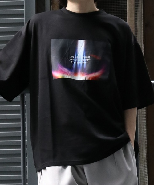 Starting Over（スターティングオーバー）の「graphic arts double knit T-shirt/接触冷感 グラフィックアート ダンボールニット クルーネック半袖Tシャツ（Tシャツ/カットソー・メンズ・サックスブルー/ブラック/ホワイト系その他/ホワイト/ベージュ/ホワイト系その他3/ブラック系その他3/ホワイト系その他2/ブラック系その他/チャコールグレー/ブラック系その他2/グレー系その他/ブラック系その他4/グレー系その他2/グレー系その他3/ブラック系その他5/ホワイト系その他5/ホワイト系その他4・M/XL/L）」の9枚目の写真