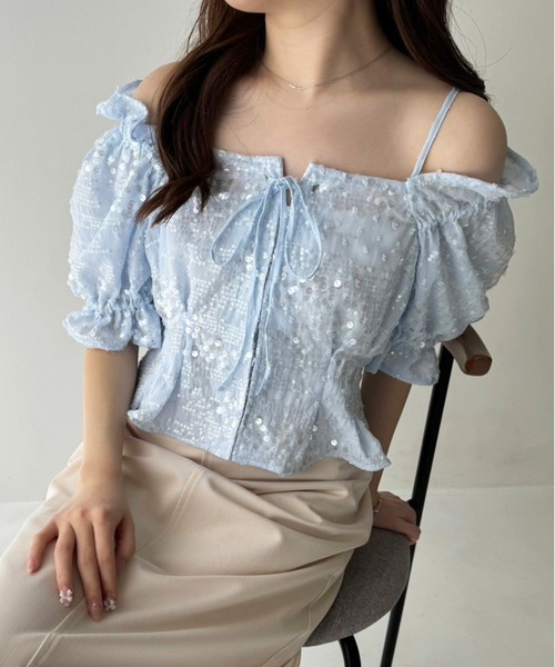 one after another NICE CLAUP(ワンアフターアナザーナイスクラップ)の「オフショルブラウス【WEB限定アイテム】(シャツ/ブラウス・レディース・ブラック/アイボリー/サックスブルー/オフホワイト・FREE)」の4枚目の写真