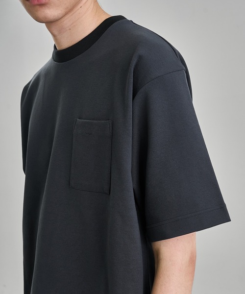 UNITED TOKYO（ユナイテッドトウキョウ）の「アウトラスト ポケットTシャツ　温度調整素材｜NASA開発（Tシャツ/カットソー・メンズ・ブラック/ホワイト/ライトブルーグレー/ダークグレー・1/2/3）」の15枚目の写真