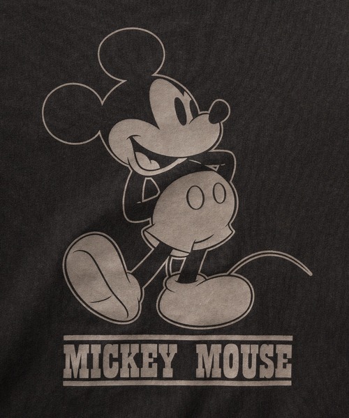 Disney(ディズニー)の「【Disney/ディズニー】ミッキーマウスBIGイラスト&バックメッセージプリントデザイン ヴィンテージテイスト クルーネックTシャツ/半袖Tシャツ(Tシャツ/カットソー・レディース・グレイッシュブルー/スモークピンク/ブラック・M/L/XL)」の14枚目の写真