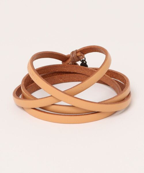 VIVIFY(ビビファイ)の「「VIVIFY/ビビファイ」アラベスク ロングレザーコードブレスレット(ブレスレット・メンズ・ベージュ・FREE)」の2枚目の写真