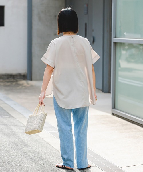 ITEMS URBANRESEARCH（アイテムズ アーバンリサーチ）の「ストレートデニム（デニムパンツ・レディース・ライトブルー/インディゴブルー・SMALL/MEDIUM）」の22枚目の写真