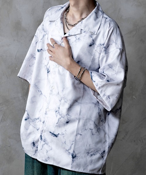 INTER FACTORY(インターファクトリー)の「しの - Marble Open Collar Shirt / マーブル柄オープンカラーシャツ made in INTER FACTORY(シャツ/ブラウス・メンズ・ブラック/ホワイト/チャコールグレー・SMALL/MEDIUM/LARGE)」の4枚目の写真