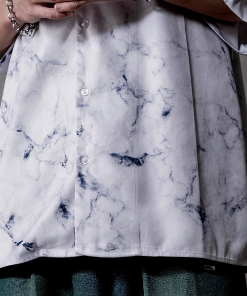 INTER FACTORY(インターファクトリー)の「しの - Marble Open Collar Shirt / マーブル柄オープンカラーシャツ made in INTER FACTORY(シャツ/ブラウス・メンズ・ブラック/ホワイト/チャコールグレー・SMALL/MEDIUM/LARGE)」の22枚目の写真