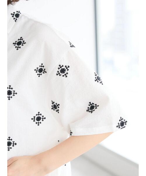 CRAFT STANDARD BOUTIQUE(クラフトスタンダードブティック)の「パネル刺繍開襟シャツ(シャツ/ブラウス・レディース・ブラック/オフホワイト・FREE)」の11枚目の写真