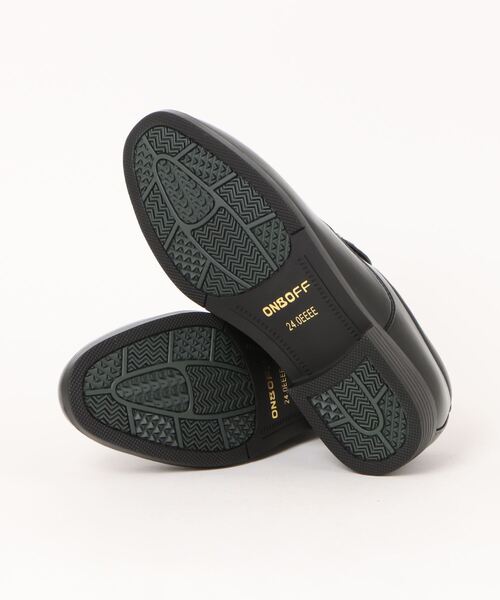 ON&OFF(オンアンドオフ)の「【ON&OFF】 ローファークロスデザイン(ローファー・メンズ・ブラック・25.5cm/25.0cm/24.5cm/24.0cm/27.0cm/26.5cm/26.0cm)」の2枚目の写真