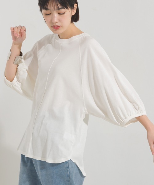 OMNES(オムネス)の「汗じみ防止UV 袖ボリューム半袖プルオーバーTシャツ(Tシャツ/カットソー・レディース・ホワイト/ベージュ/ブラック/サックスブルー・FREE)」の1枚目の写真