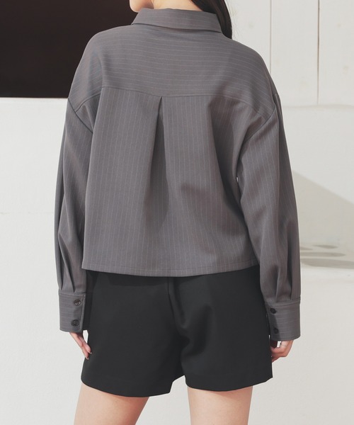 Honeys（ハニーズ）の「ネクタイ付きシャツ（シャツ/ブラウス・レディース・ブラック/ブルー/チャコールグレー/ホワイト・S/M/L）」の6枚目の写真