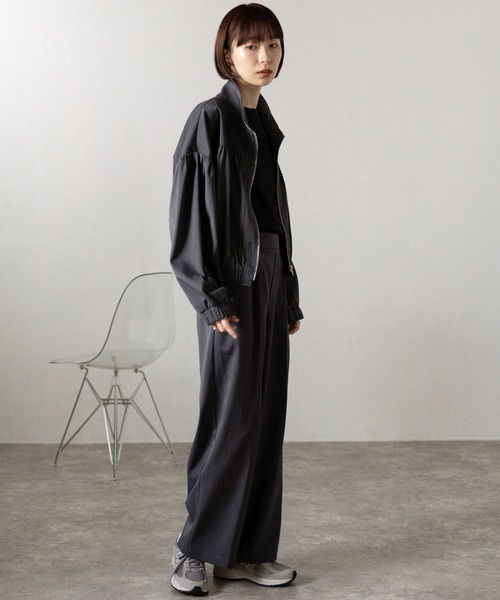 meilmada（メイルマダ）の「バックゴムタックワイドパンツ（スラックス・レディース・チャコールグレー/グレイッシュベージュ・FREE）」の18枚目の写真