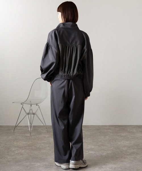 meilmada（メイルマダ）の「バックゴムタックワイドパンツ（スラックス・レディース・チャコールグレー/グレイッシュベージュ・FREE）」の20枚目の写真