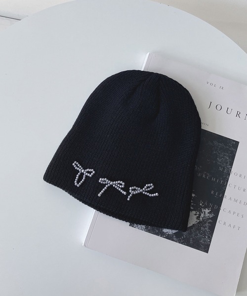 AS KNOW AS plus（アズノゥアズプラス）の「☆リボンモチーフニット帽（ニットキャップ/ビーニー・レディース・ブラック系/アイボリー/ホワイト系/ブラック/グレー/グレー系・FREE）」の18枚目の写真