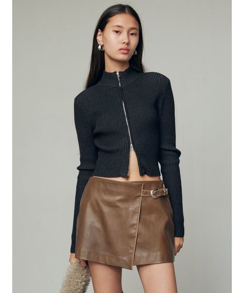 フェイクレザーラップショートパンツ（その他パンツ）｜EMODA（エモダ）