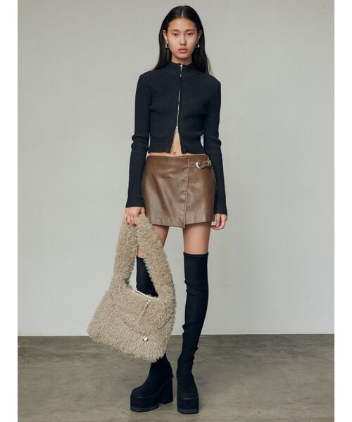 フェイクレザーラップショートパンツ（その他パンツ）｜EMODA（エモダ）