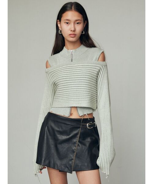 EMODA（エモダ）の「フェイクレザーラップショートパンツ（その他パンツ・レディース・ブラック/ブラウン・SMALL/MEDIUM）」の14枚目の写真