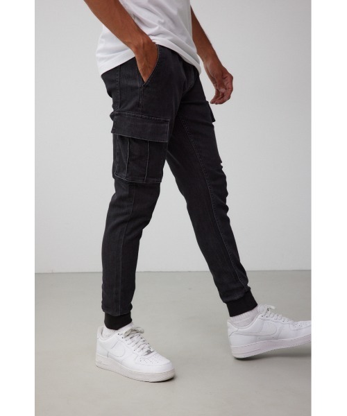 AZUL by moussy(アズールバイマウジー)の「AZUL DENIM カーゴジョガー(デニムパンツ・メンズ・ライトブルー/ブラック/ブルー・SMALL/MEDIUM/LARGE)」の4枚目の写真