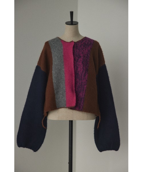 BLACK BY MOUSSY（ブラックバイマウジー）の「stripe knit cardigan(ストライプニットカーディガン)（カーディガン/ボレロ・レディース・ライトグリーン/ピンク・FREE）」の2枚目の写真