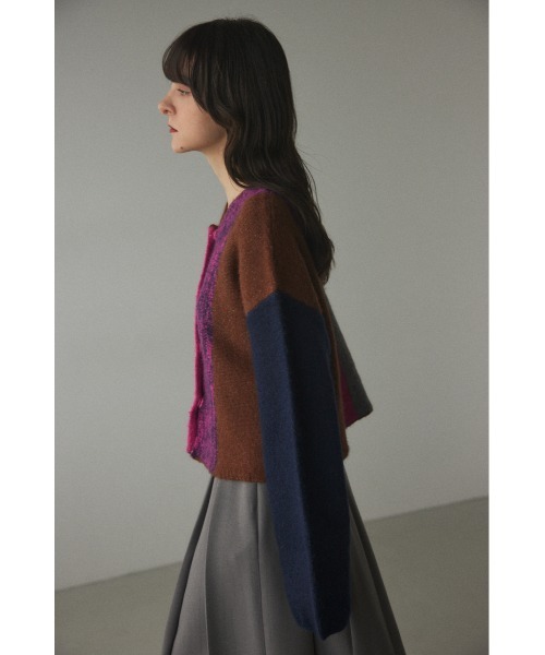 BLACK BY MOUSSY（ブラックバイマウジー）の「stripe knit cardigan(ストライプニットカーディガン)（カーディガン/ボレロ・レディース・ライトグリーン/ピンク・FREE）」の14枚目の写真