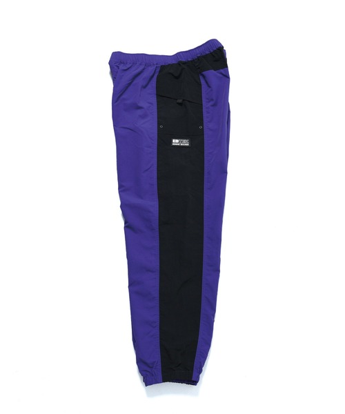 Eddie Bauer（エディーバウアー）の「EBTEK ナイロンジョガー（その他パンツ・メンズ・ダークオリーブ/ダークパープル・S/M/L/XL）」の5枚目の写真