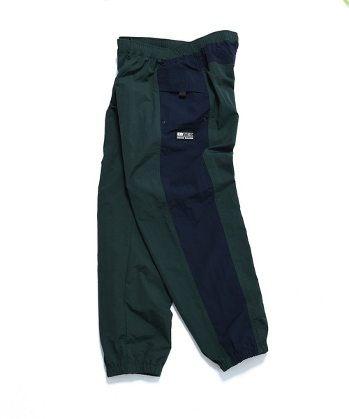 Eddie Bauer（エディーバウアー）の「EBTEK ナイロンジョガー（その他パンツ・メンズ・ダークオリーブ/ダークパープル・S/M/L/XL）」の9枚目の写真
