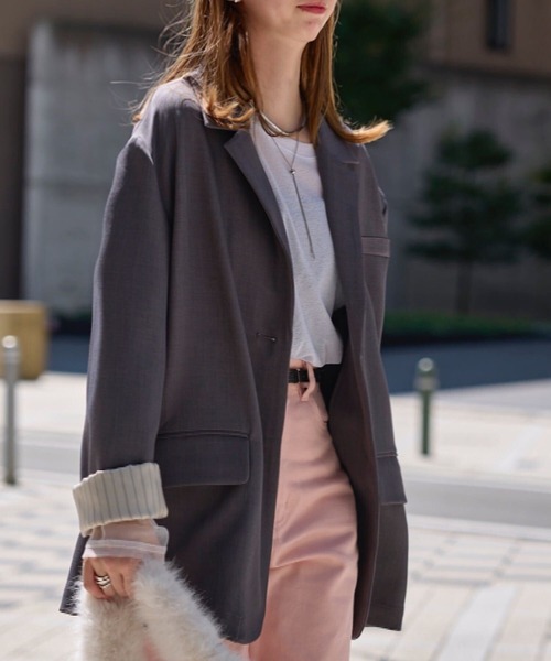 KOBE LETTUCE(コウベレタス)の「ドロップショルダージャケット(テーラードジャケット・レディース・ブラック/グレー/グレイッシュベージュ・M)」の4枚目の写真